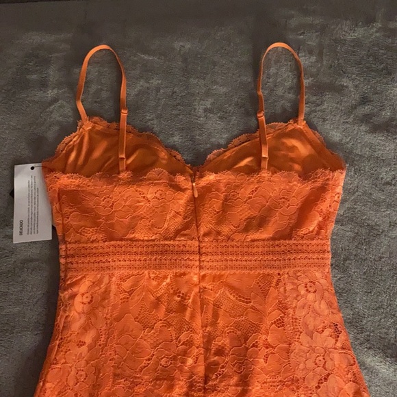 Guess lace dress - Picture 5 of 11